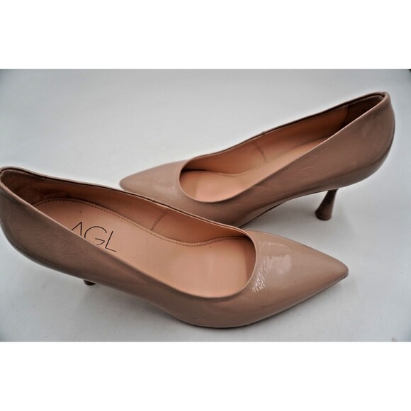 AGL Attilio Isolde Nude Patent Leather Pointed Toe Kitten Heel Pumps Sz 40 NWOT - Picture 5 of 15